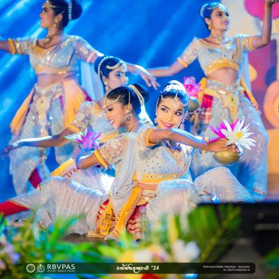 451552631 122126544404318952 4659398457383459791 N